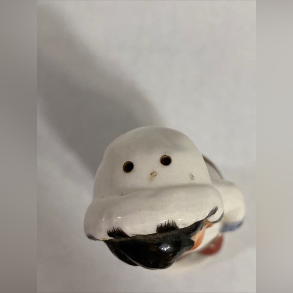 Vintage Salt and Pepper Shakers Eskimo Inuit Children Made In Japan - Picture 14 of 16